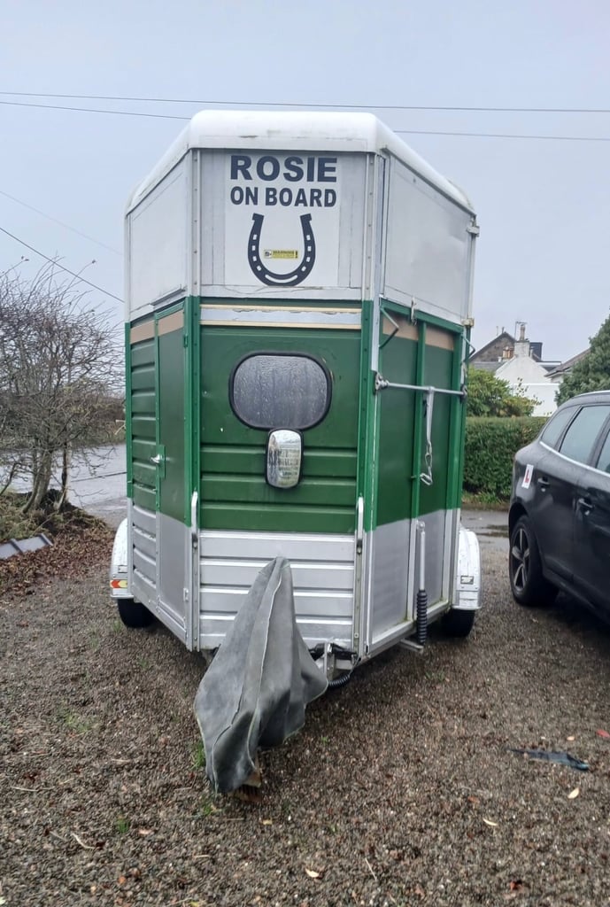 Wessex Olympian Double Horse Trailer