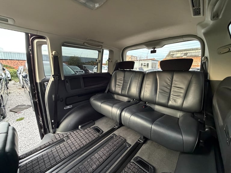 2008 Nissan Elgrand E51 HIGHWAY STAR 360 Camera 3.5 Petrol 8 Seater Full Leather Apple CarPlay  M...