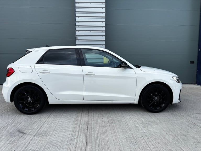 image for AUDI A1 1.0 TFSI 25 SPORTBACK 2020 PLATE 5 DOOR HATCHBACK IN WHITE EURO 6