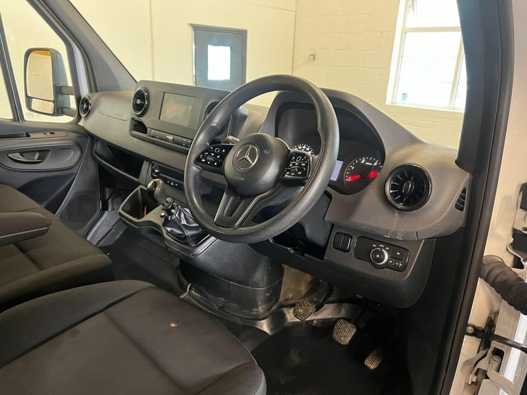 2022 Mercedes-Benz Sprinter 2.0 315 CDI Progressive RWD L3 Euro 6 (s/s) 2dr Dropside Diesel Manual