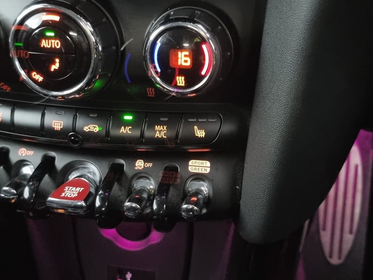 2019 MINI Hatch 2.0 Cooper S Sport II 3dr Auto HATCHBACK PETROL Automatic