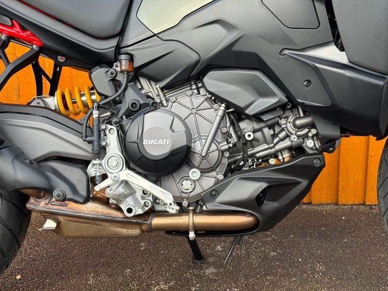 DUCATI MULTISTRADA V2 S