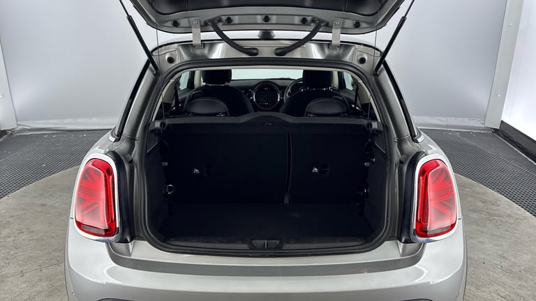 2023 MINI Hatch 1.5 Cooper Classic 3dr Auto Petrol Hatchback Hatchback Petrol Automatic