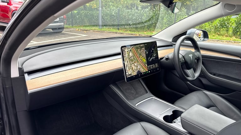 2021 Tesla Model 3 Long Range AWD 4dr Auto (Fixed Glass Roof)(Heated  Electric