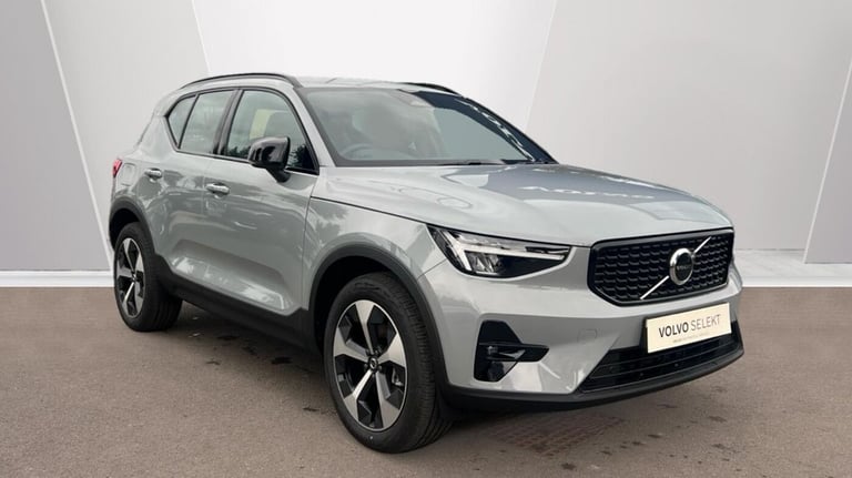 2025 Volvo XC40 2.0 B3P Plus Dark 5dr Auto SUV Petrol Automatic