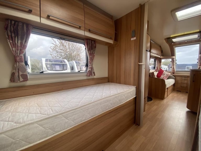 2014 BAILEY UNICORN CORDOBA LUXURY TOURING CARAVAN