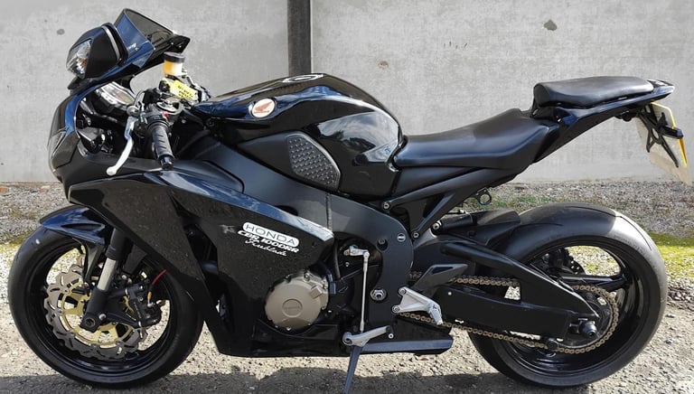 2009 09 HONDA CBR 1000 RR-8 FIREBLADE CBR1000RR CBR1000 BLACK SPORTS SUPERBIKE