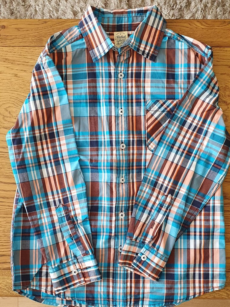 Boy Shirt in good wearable conditions for 8 year old