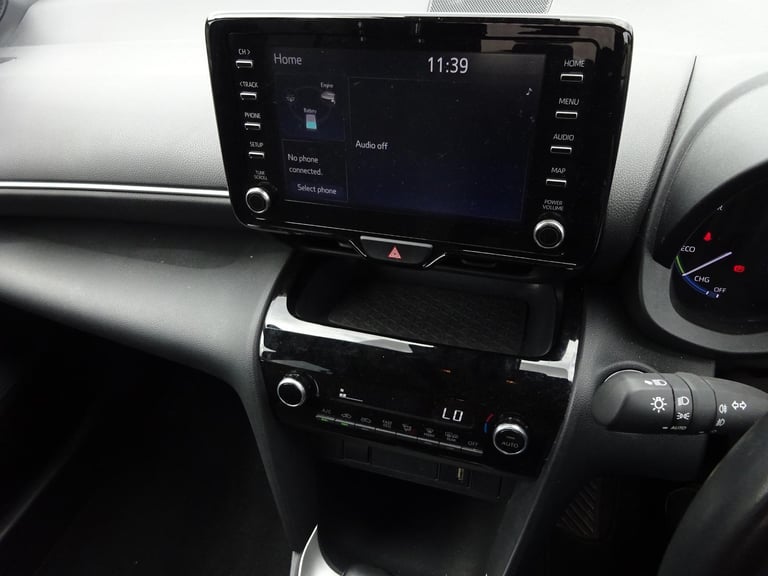 2022 72 REG TOYOTA YARIS CROSS DESIGN HEV HYBRID AUTO DAMAGED SALVAGE