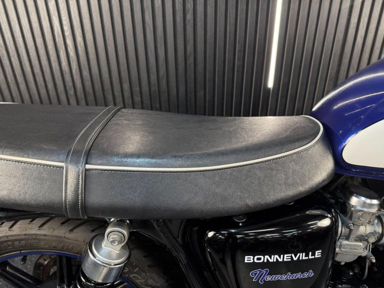 2015 Triumph Bonneville Newchurch 865