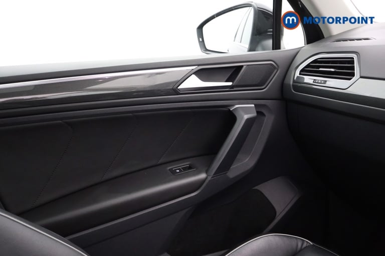 2019 Volkswagen Tiguan 2.0 TDi 190 4Motion SEL 5dr DSG SUV Diesel Automatic