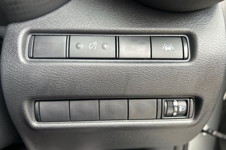 2024 Nissan Juke 1.6 Hybrid N-Connecta 5dr Auto Hatchback Hybrid Automatic