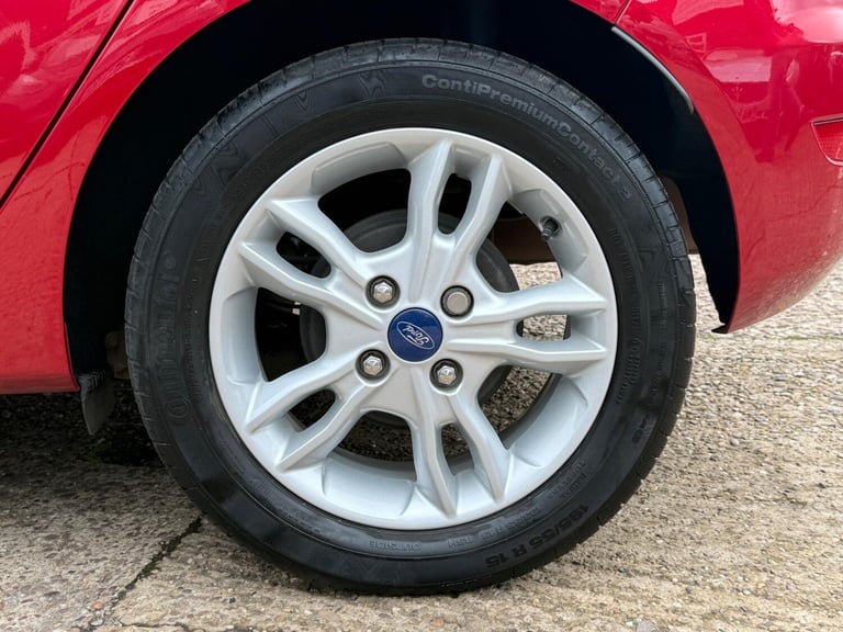 2017 Ford Fiesta 1.0T EcoBoost Zetec Euro 6 (s/s) 5dr HATCHBACK Petrol Manual
