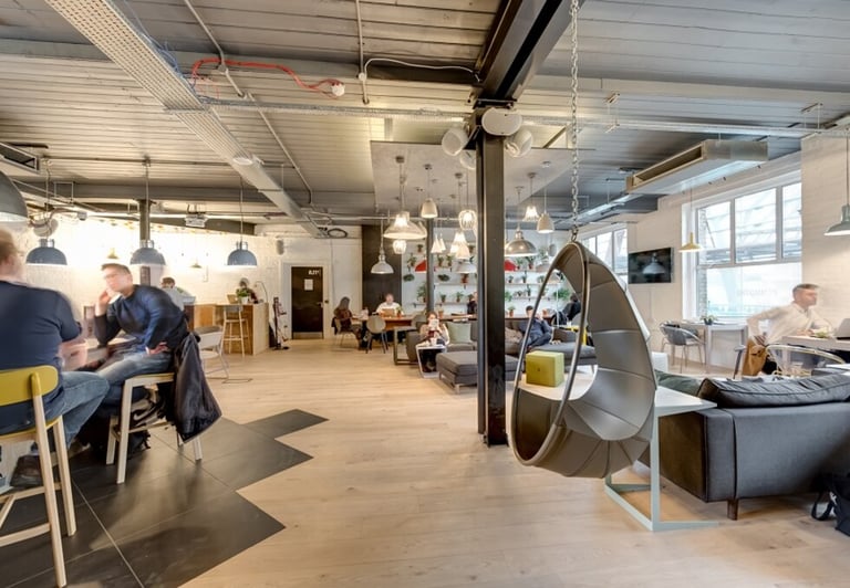 Furnished offices to rent in *Holloway*. Office Spaces for 4 to 230 desks N7
