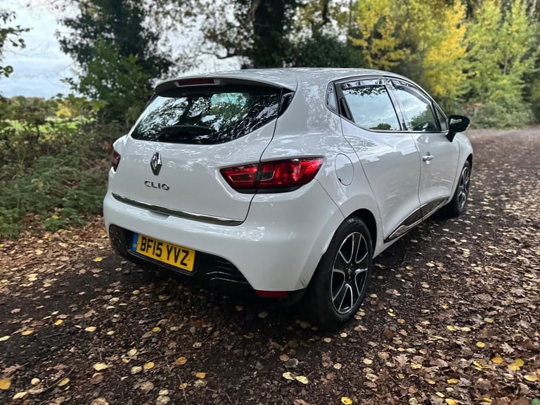 2015 Renault Clio 1.2 16V Dynamique MediaNav 5dr HATCHBACK PETROL Manual