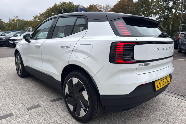 2025 Volvo EX30 Single Motor Extended Range 69kWh Plus SUV 5dr Electric Auto (272 ps) ESTATE Elec...