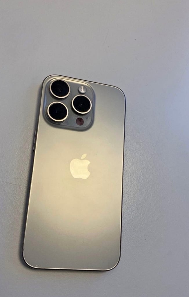 iPhone 15 pro 