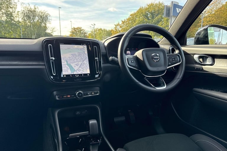 2025 Volvo EX40 185kW Extended Range Plus 78kWh 5dr Auto ESTATE ELECTRIC Automatic