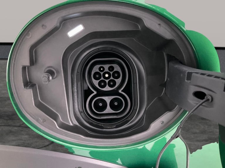 2022 MINI Electric Hatch Cooper SE 32.6kWh Level 2 Hatchback 3dr Electric Auto (184 ps) - 17IN AL...