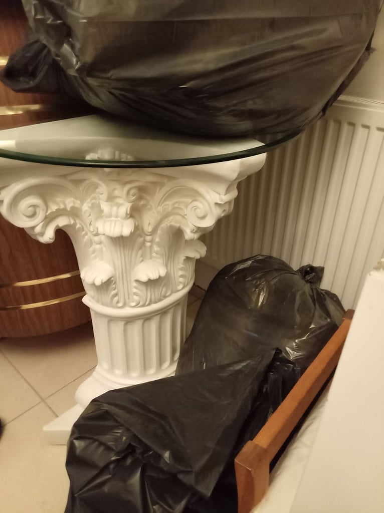 Home grand display floorstanding shelf unit living room/hallway