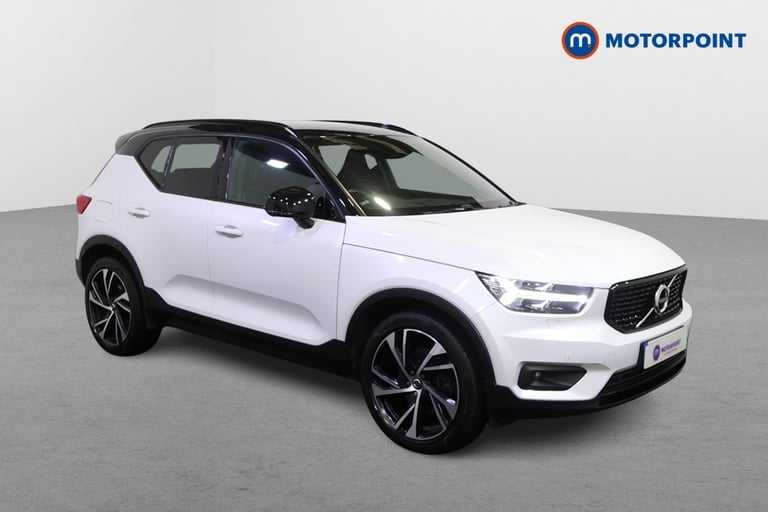 image for 2020 Volvo XC40 2.0 D4 [190] R DESIGN Pro 5dr AWD Geartronic ESTATE DIESEL Automatic