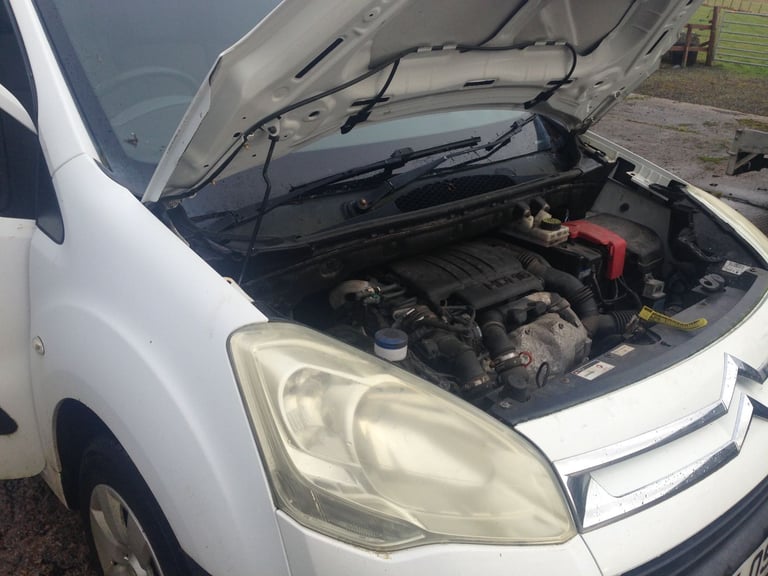 BREAKING CITROEN BERLINGO VAN 1.6 HDI 2012 76,000 MILES ALL PARTS AVAILABLE 
