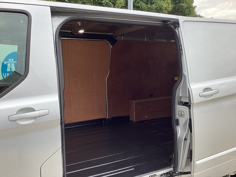 2021 Ford Transit Custom 300 EcoBlue Limited LWB L/R A/C Euro 6 **NO VAT** LWB Panel Van Diesel M...