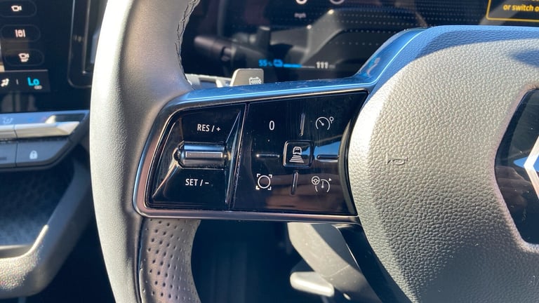 2024 Renault Megane E Tech EV60 160kW Iconic 60kWh Optimum Charge 5dr Auto Electric Hatchback Hat...