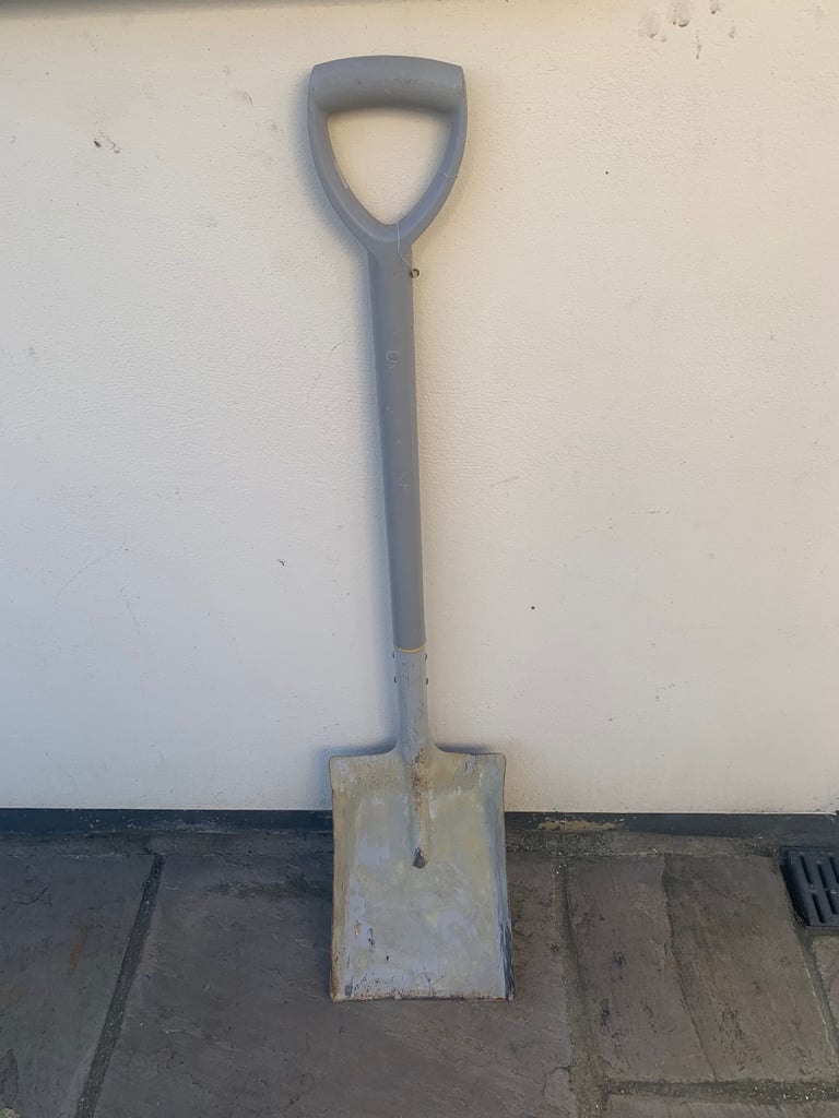 Garden spade