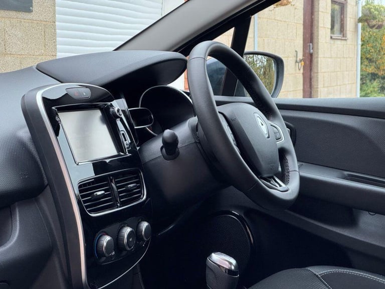 2018 Renault Clio 0.9 TCE 90 Dynamique Nav 5dr HATCHBACK PETROL Manual