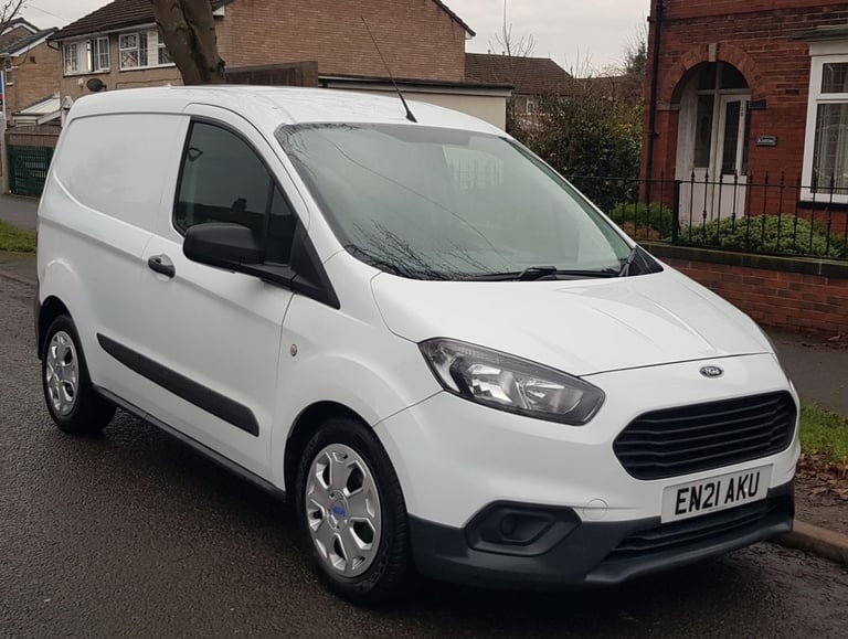 image for 2021 (21) FORD TRANSIT COURIER 1.5 TDCI DIESEL VAN IN WHITE