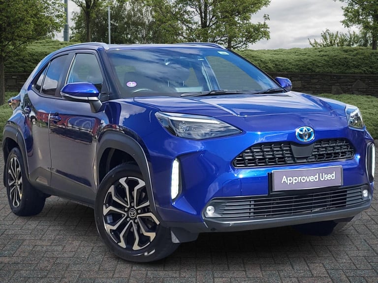 image for 2022 Toyota Yaris 1.5 Hybrid Design 5dr CVT Estate Hybrid Automatic