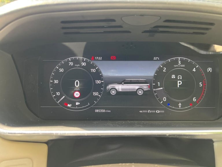August 2018 Land Rover Range Rover 3.0 SD V6 Autobiography (275) Automatic SUV