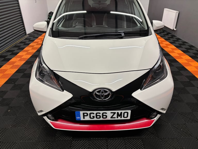 2017 Toyota AYGO 1.0 VVT-i X-Press 5dr x-shift HATCHBACK Petrol Manual