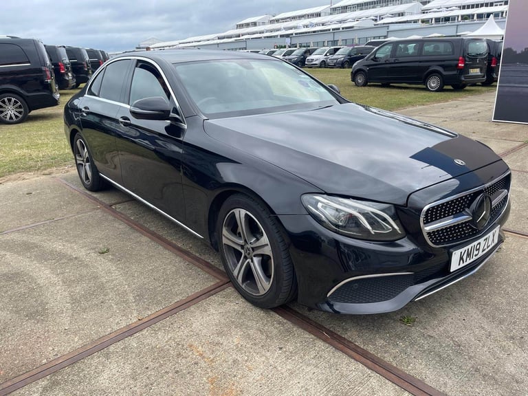 image for Mercedes-Benz, E CLASS, Saloon, 2019, Semi-Auto, 1950 (cc), 4 doors