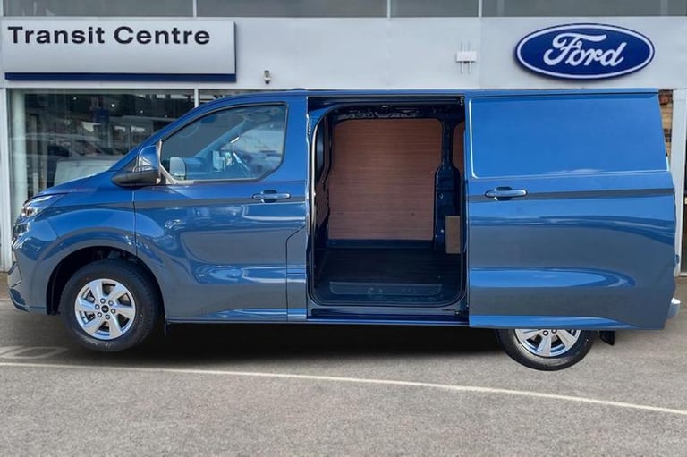 2025 Ford Transit Custom 2.0 EcoBlue 136ps H1 Van Limited PANEL VAN DIESEL Manual