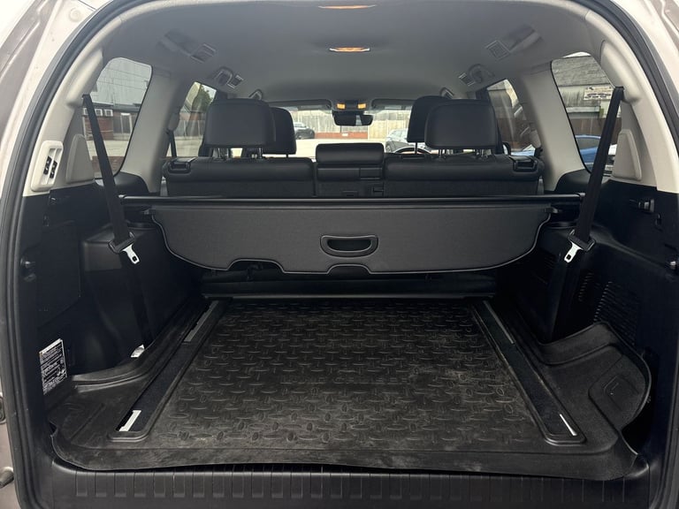 2022 Toyota Land Cruiser 2.8 D-4D 204 Invincible 5dr Auto 7 Seats Station Wagon DIESEL Automatic