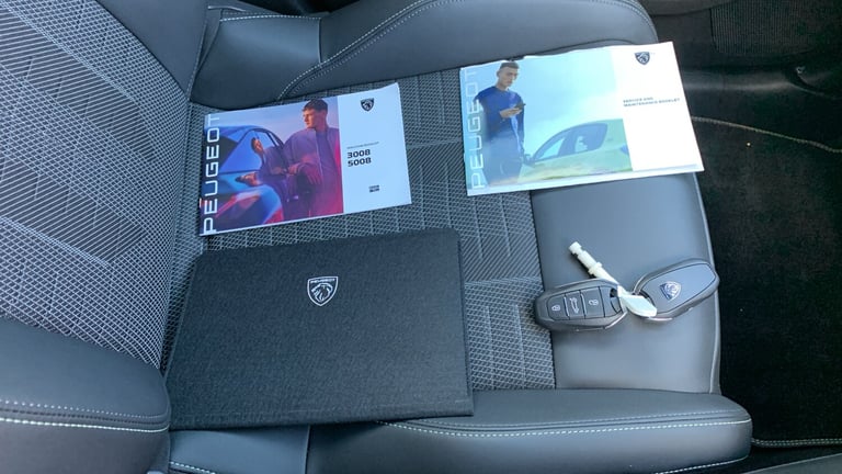 2025 Peugeot 5008 1.2 Hybrid 136 GT 5dr e-DSC6 HATCHBACK PETROL Automatic