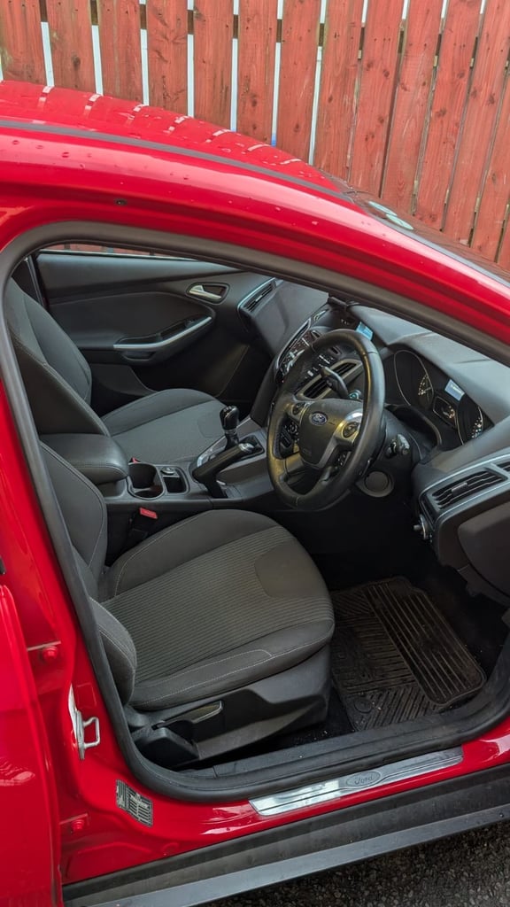 Ford, FOCUS, Hatchback, 2012, Manual, 998 (cc), 5 doors