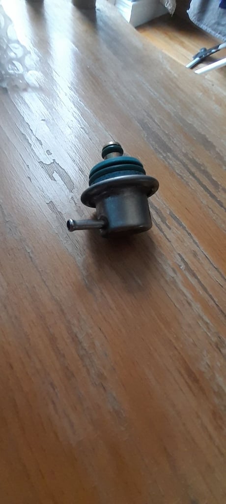 Renault Clio 0.9 Tce Some Parts