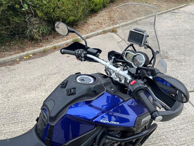 2012 12 TRIUMPH EXPLORER 1215 BLUE TIGER 1200 ADVENTURE TOURER FULL LUGGAGE