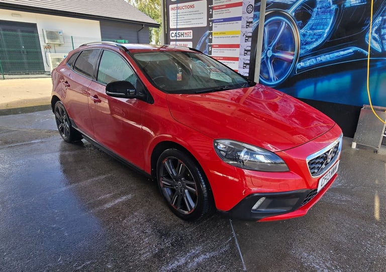 Volvo, V40, Hatchback, 2013, Manual, 1560 (cc), 5 doors