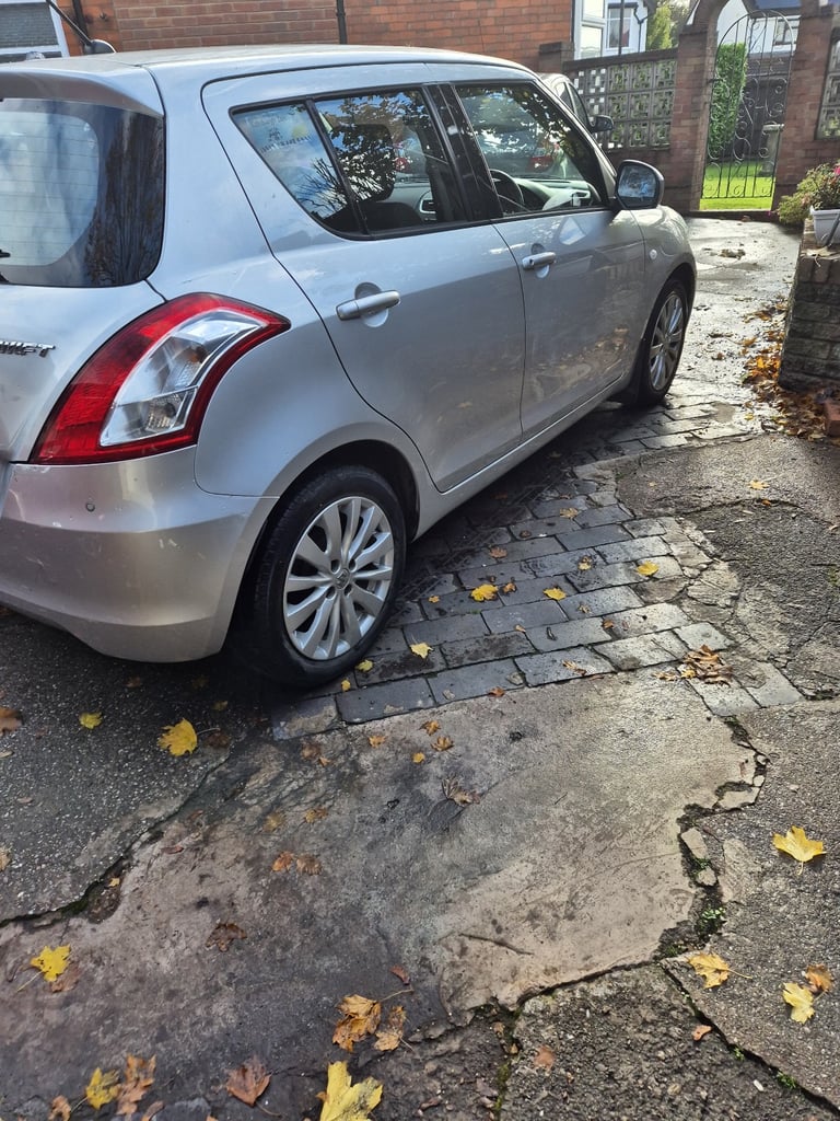 Suzuki, SWIFT, Hatchback, 2013, Manual, 1242 (cc), 5 doors