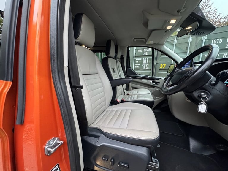 2021 FORD TOURNEO CUSTOM 2.0 EcoBlue 185ps L/R 9 Seater Titanium X