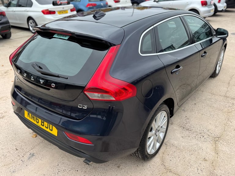 2016 Volvo V40 2.0 D3 SE Lux Nav Euro 6 (s/s) 5dr HATCHBACK Diesel Manual