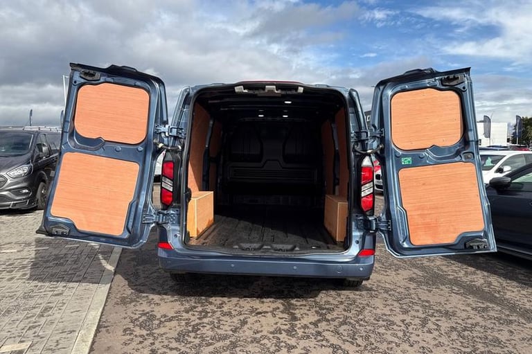 2025 Ford Transit Custom 280 Limited L2 LWB FWD 2.0 EcoBlue 136ps Low Roof, AIR CON, CRUISE CONTR...