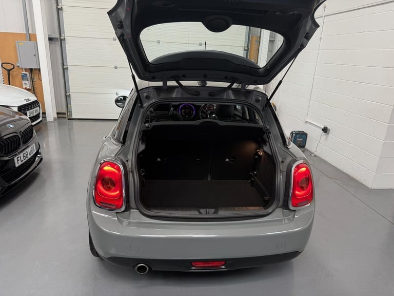 2017 MINI Hatch 1.5 Cooper 5dr HATCHBACK PETROL Manual