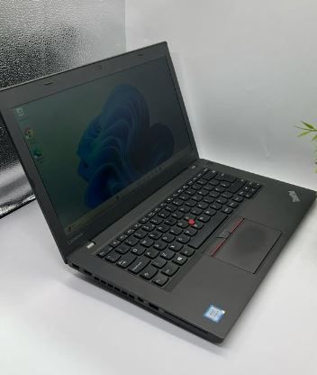 Lenovo Business Laptop intel i5 6th Gen Super Fast SSD HD Screen Slim