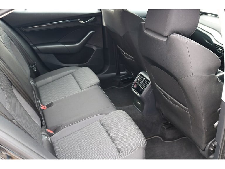 2020 Skoda Octavia TDI SE First Edition Hatchback Diesel Manual