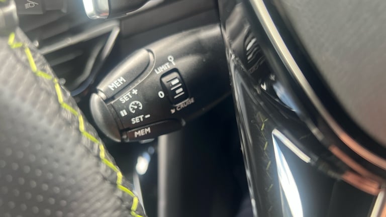 2022 Peugeot 208 1.2 PureTech 130 GT 5dr EAT8 Petrol Hatchback Hatchback Petrol Automatic